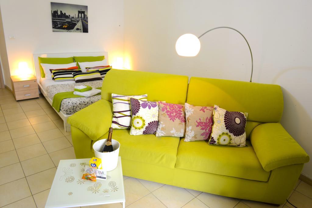 B&B Affittacamere Del Teatro Brindisi Exteriér fotografie