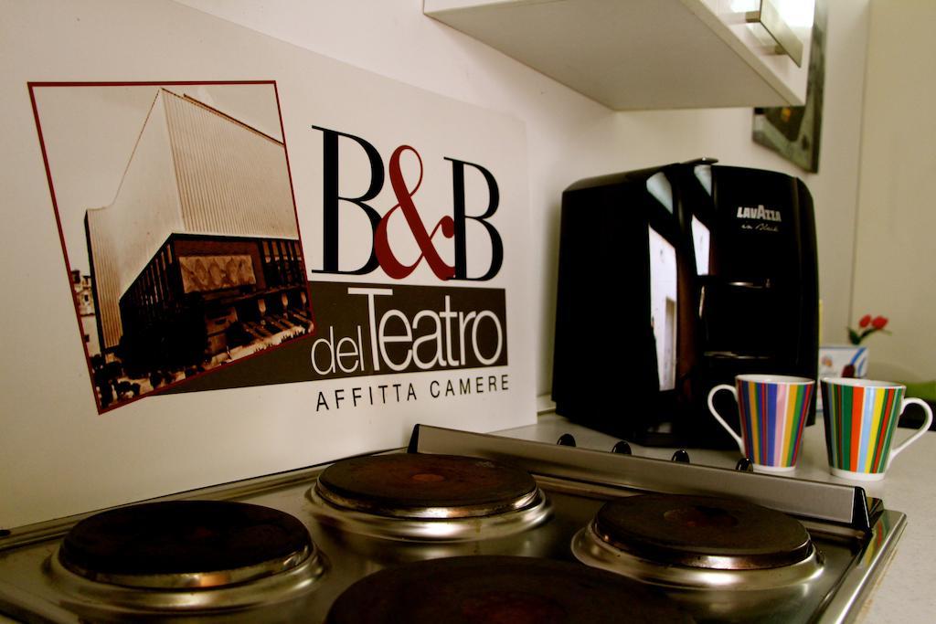 B&B Affittacamere Del Teatro Brindisi Exteriér fotografie