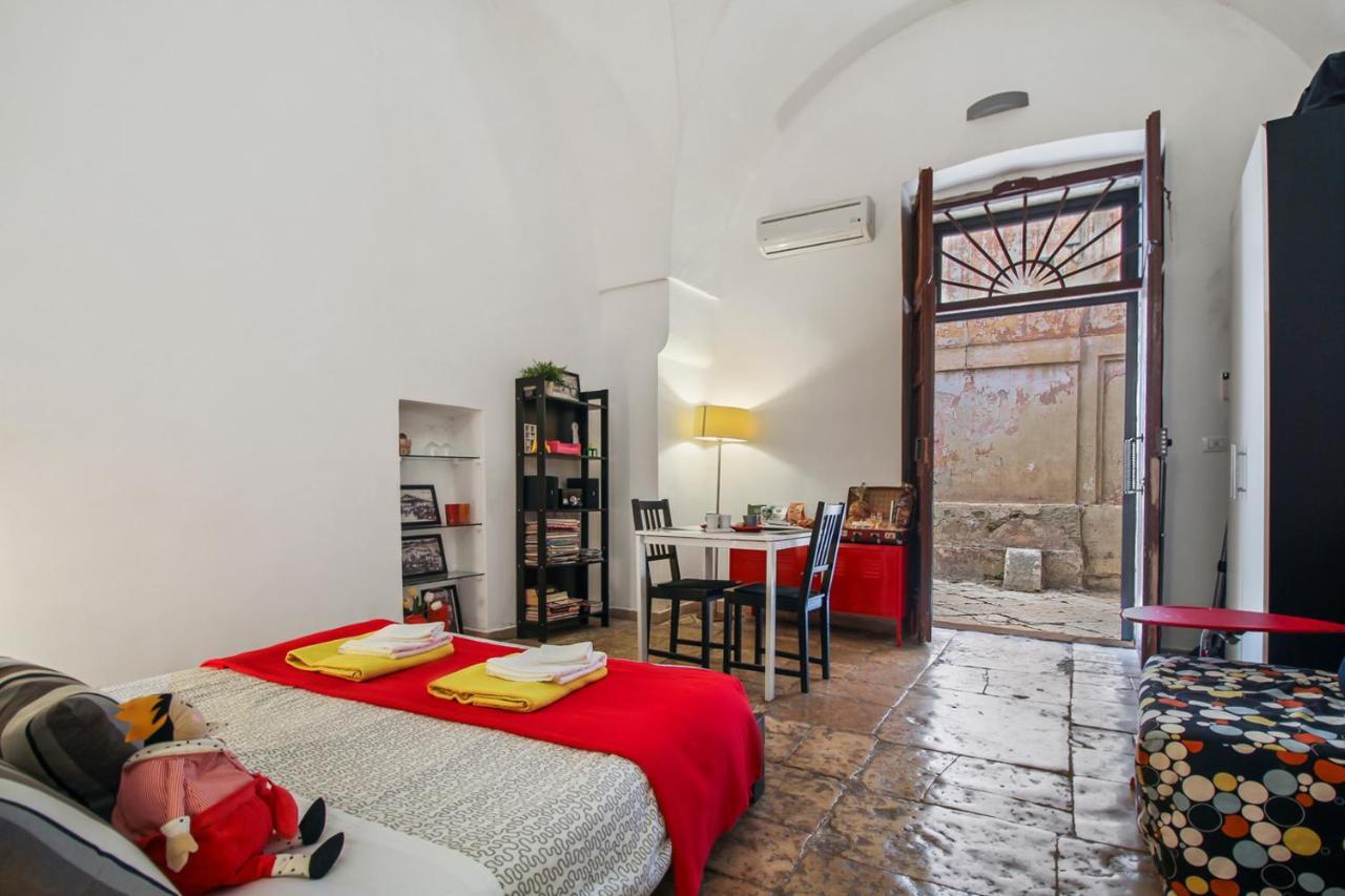 B&B Affittacamere Del Teatro Brindisi Exteriér fotografie